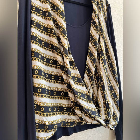 Michael Kors Top Faux Wrap Navy Long Sleeve
Lightweight Shirt Career - Picture 4 of 8